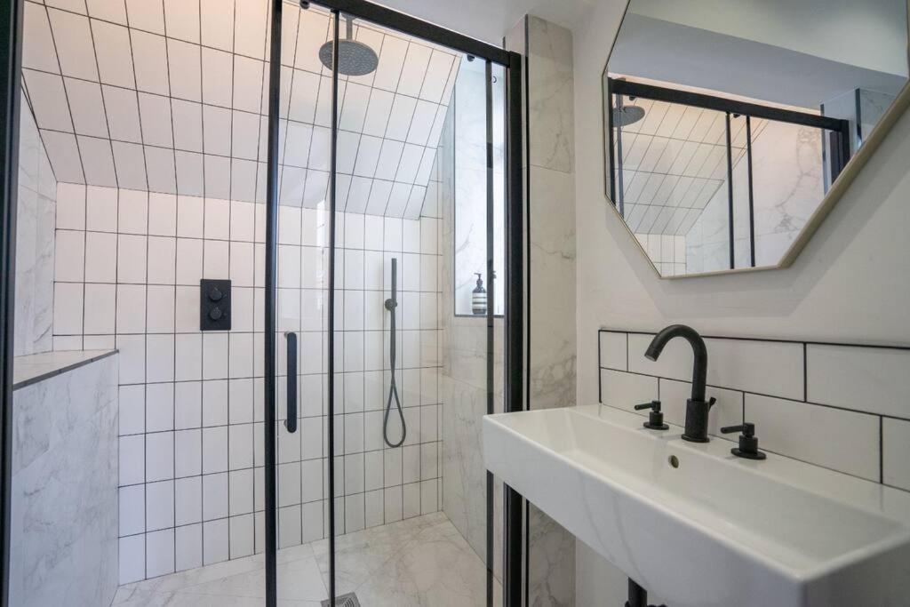 Chic City Centre Penthouse Leicester Ngoại thất bức ảnh
